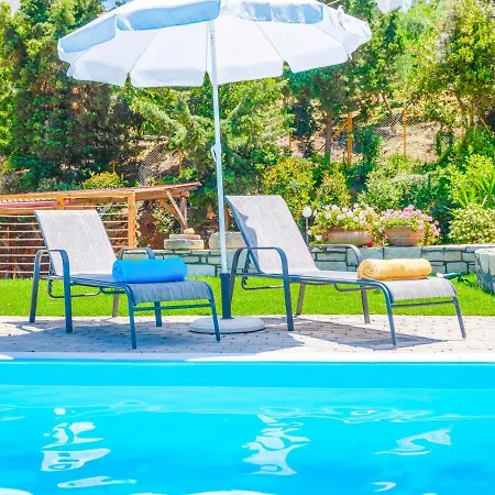 Lygaria Villa *
