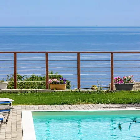 Villa Lygaria