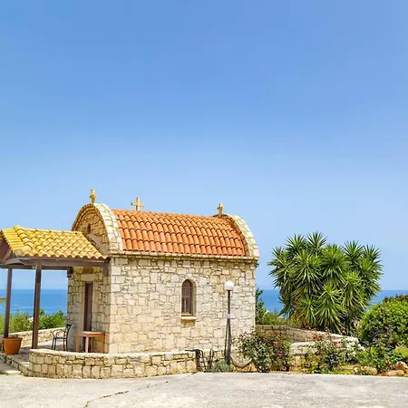Lygaria Villa *