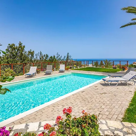 Villa Lygaria *